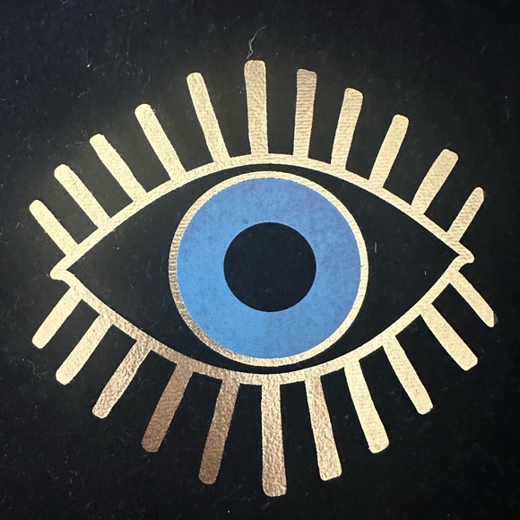 🆕 Evil Eye Velvety Pouch - Picture 2 of 6